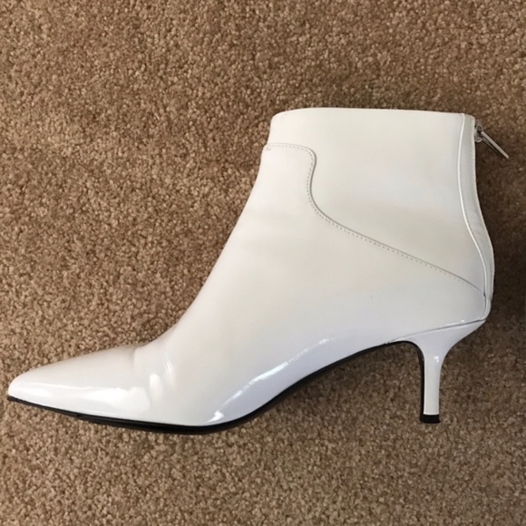 via spiga white shoes